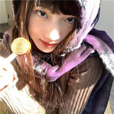 小鱼莉莉